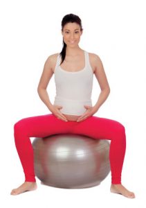 Avoiding Lower Back and Pelvic Injuries in Pregnant Clients