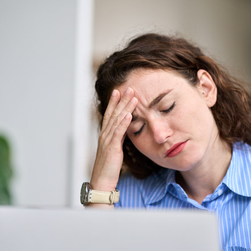 Cervicogenic headache symptoms, causes and treatment