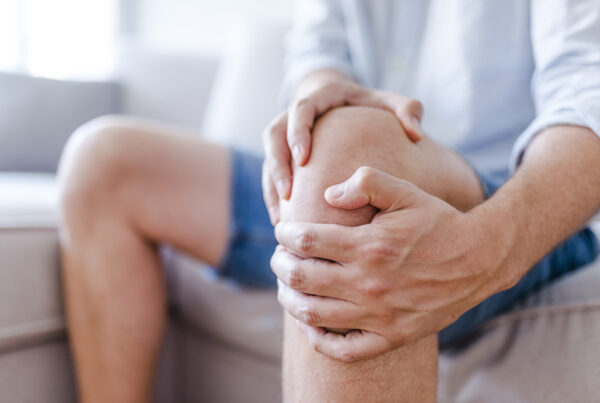 knee-osteoarthritis-and-how-to-avoid-surgery