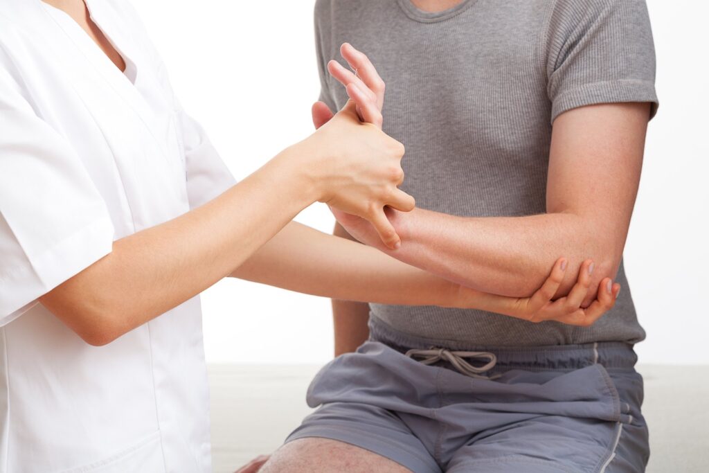 What is Hand Therapy & Who Can Benefit?